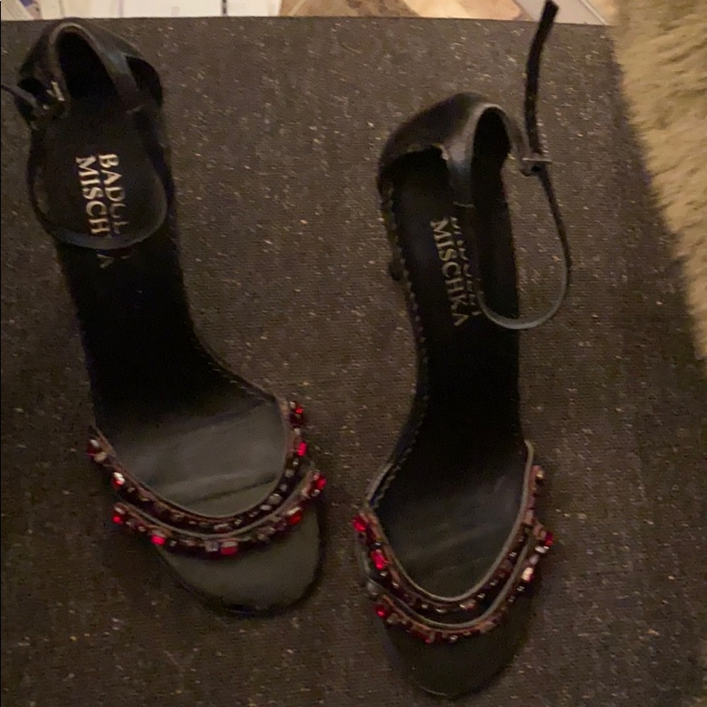 Badgley Mischka Sexy ankle strap 3” heels